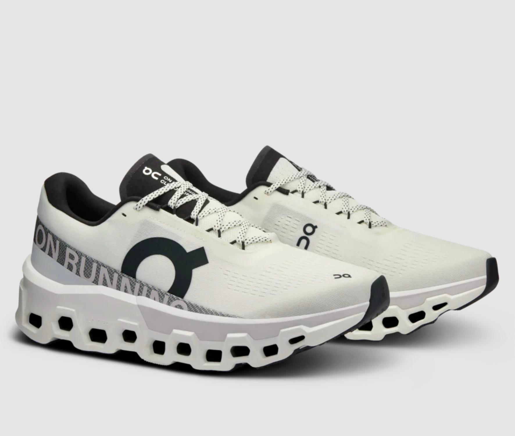 Women’s Cloudmonster 2 Shoe In White Frost